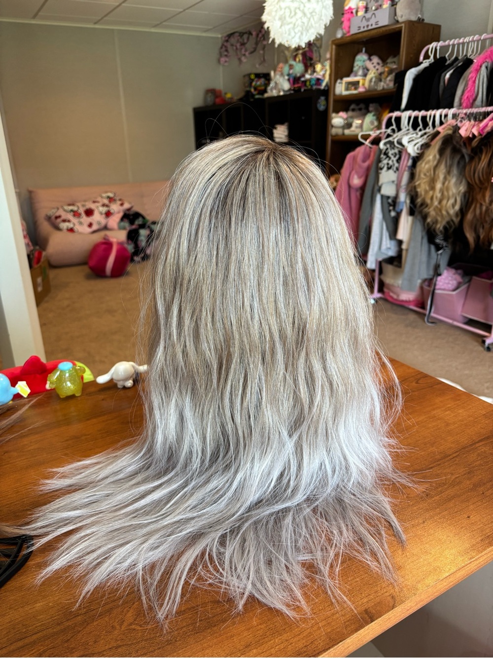 Rene of Paris wig - Roxie - Picture 5 of 5